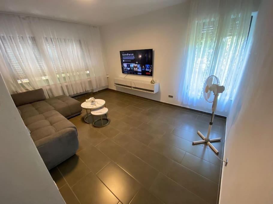 Gotterswickerhamm Ferien-Villa Direkt Am Rhein Sauna/Whirlpool מראה חיצוני תמונה