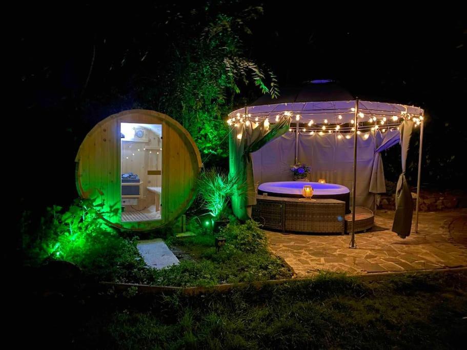 Gotterswickerhamm Ferien-Villa Direkt Am Rhein Sauna/Whirlpool מראה חיצוני תמונה