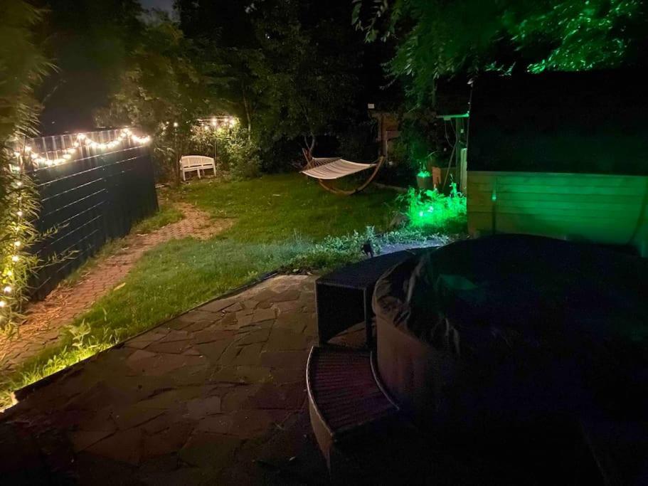 Gotterswickerhamm Ferien-Villa Direkt Am Rhein Sauna/Whirlpool מראה חיצוני תמונה